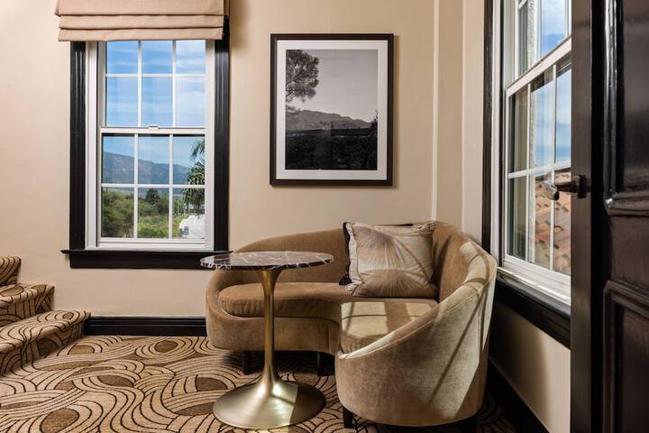 Montecito Inn