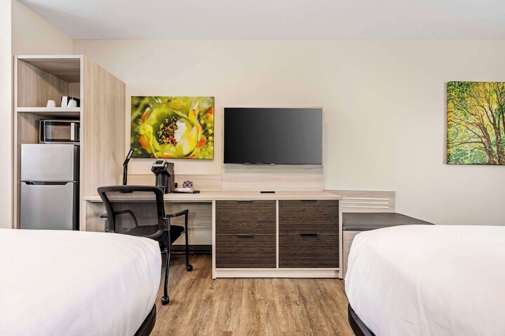 Room 28 of 57