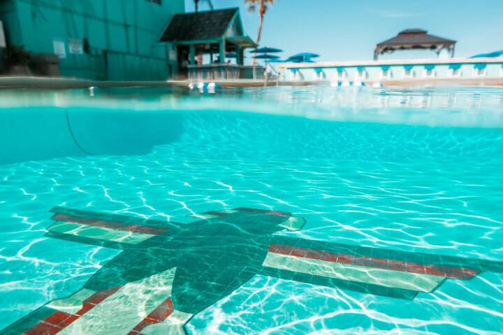 Thunderbird Beach Resort