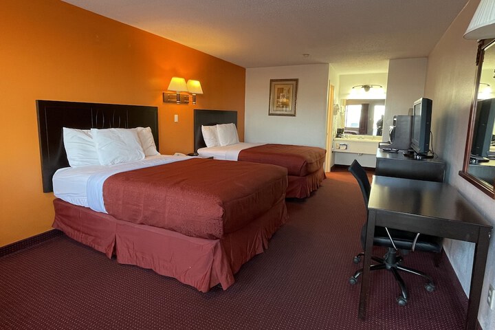 Room 9 of 21