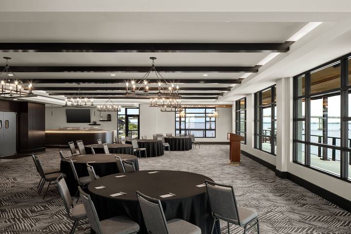 Luminary Hotel & Co. Autograph Collection