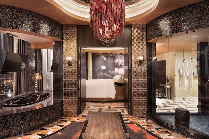 Room 21 of 72