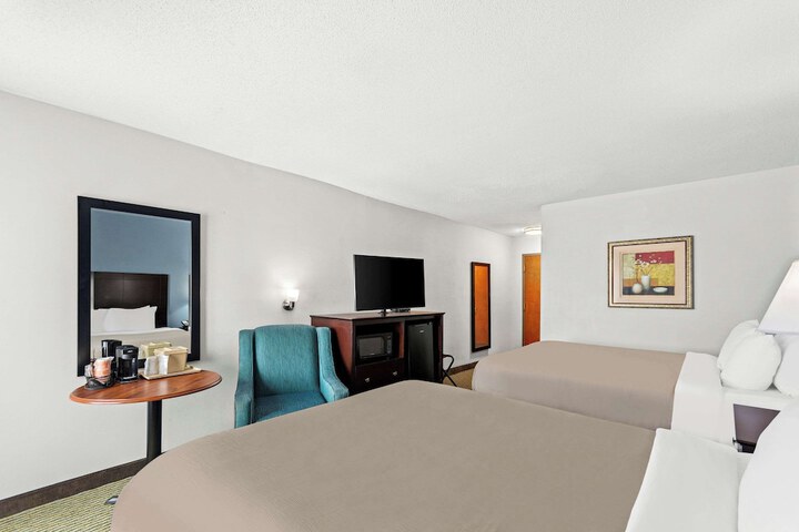 Room 27 of 57