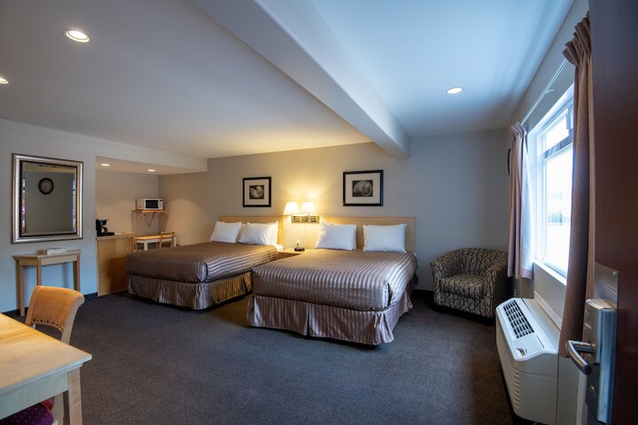 Room 21 of 43