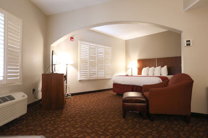 Room 20 of 38