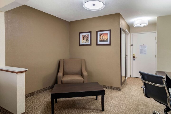 Room 16 of 51