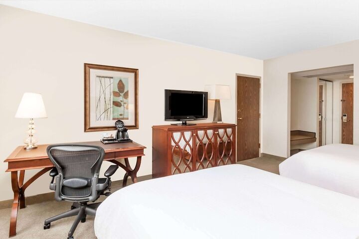 Room 21 of 53