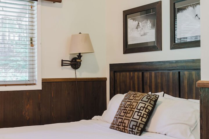 Crystal Mountain Hotels