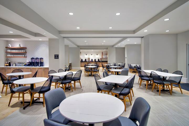 Residence Inn by Marriott Orlando Flamingo Crossing / Western Entrance