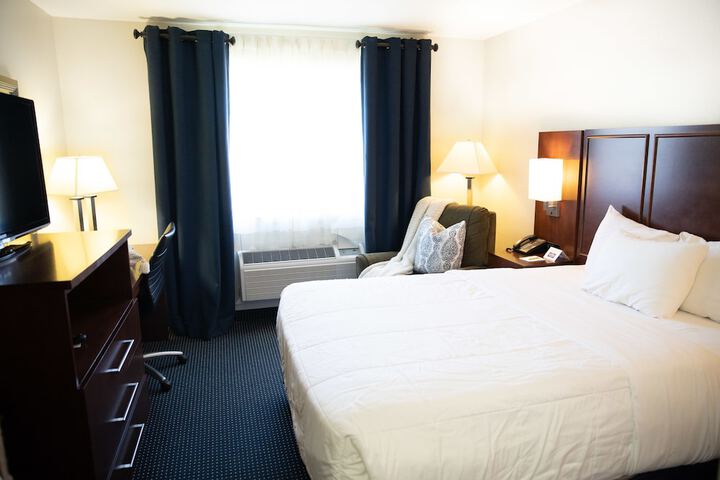 Room 8 of 36