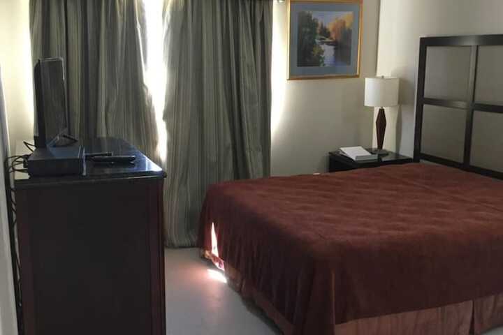 Room 17 of 21
