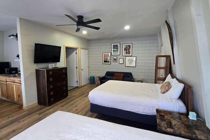 Room 76 of 126
