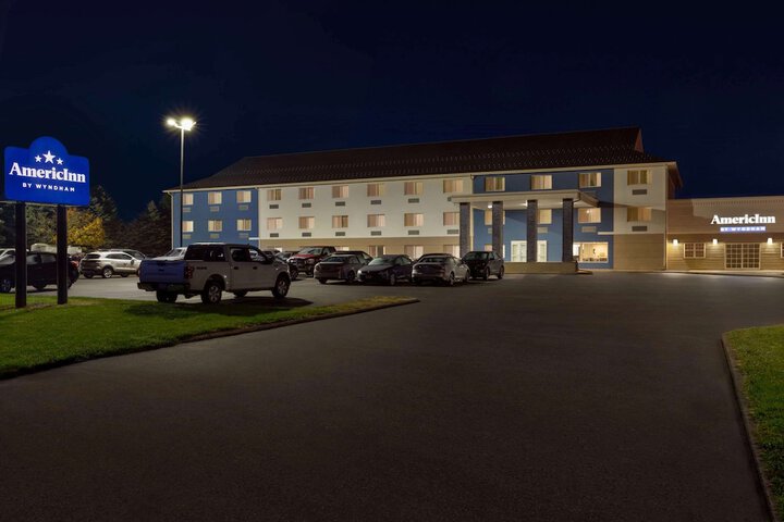 Hotel 2 of 30