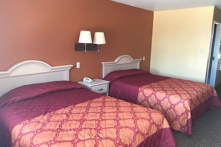 Room 17 of 22