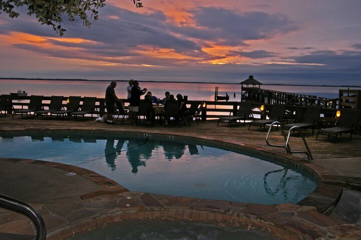 The Inn at Corolla Light