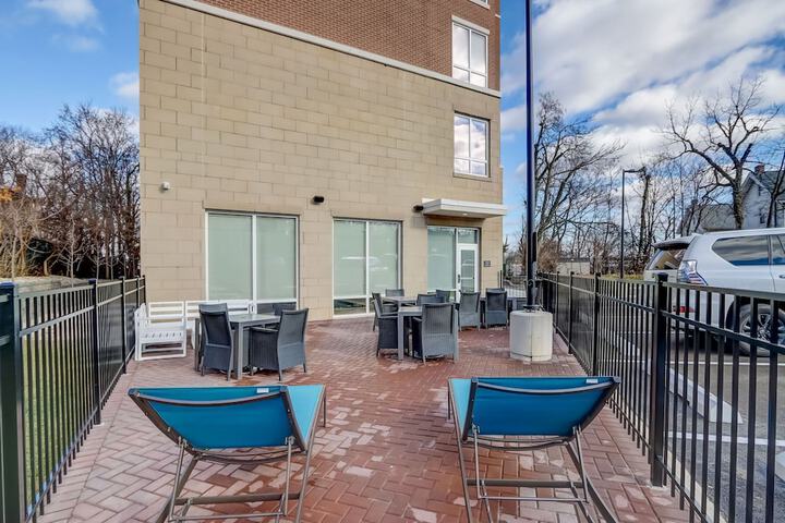 Terrace/Patio 80 of 83