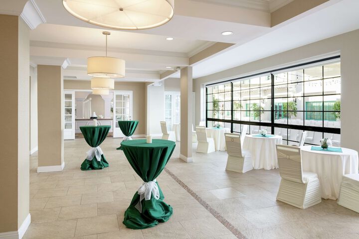 DoubleTree by Hilton San Pedro - Port of Los Angeles