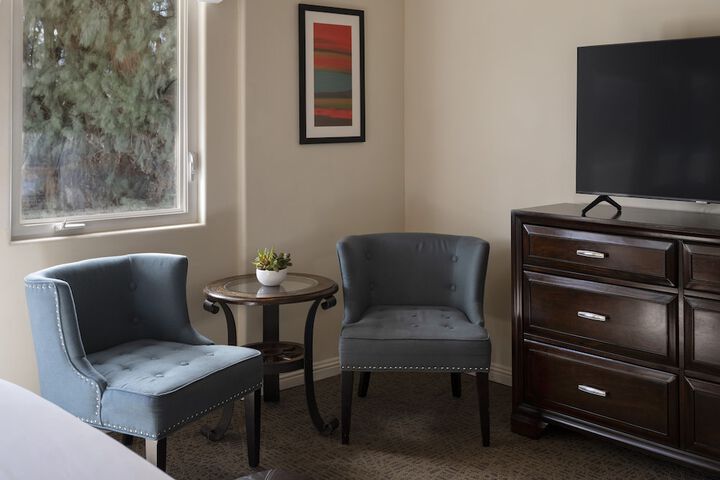 Room 14 of 75