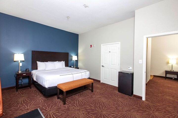 Room 19 of 61