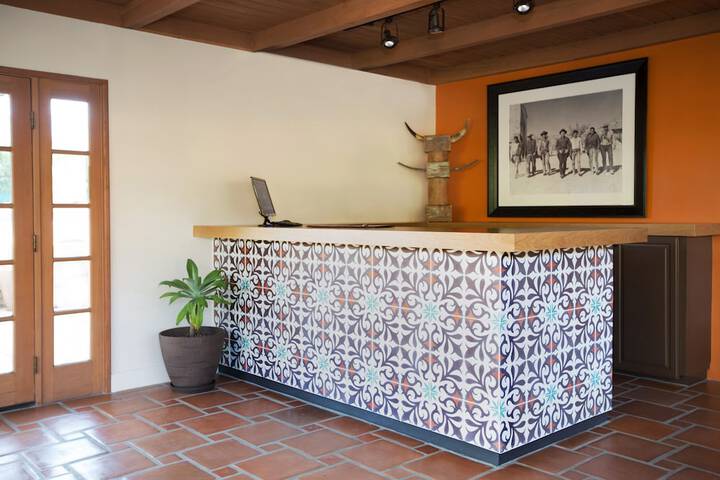 Hotel Interior 22 of 68