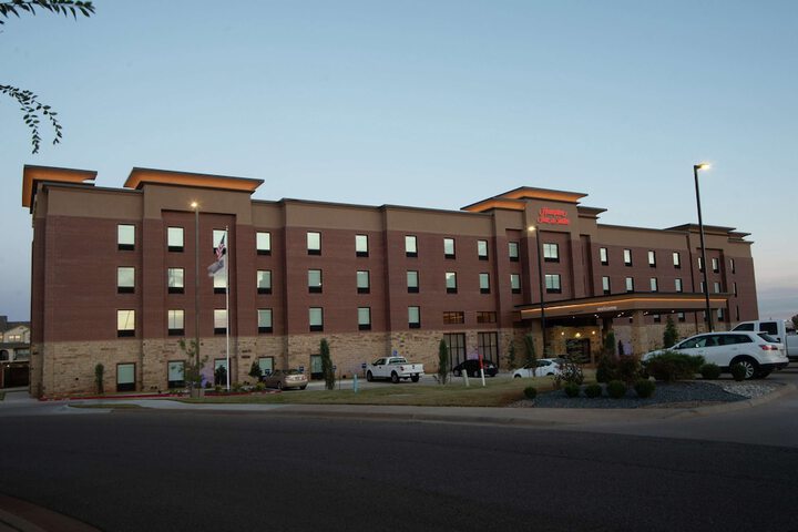 Hotel 7 of 50