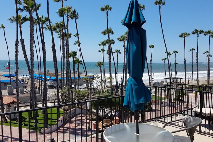 Sea Horse Resort