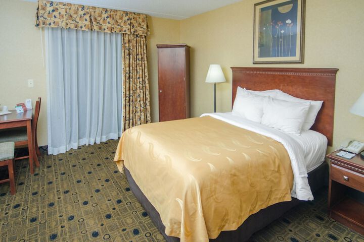 Room 58 of 100