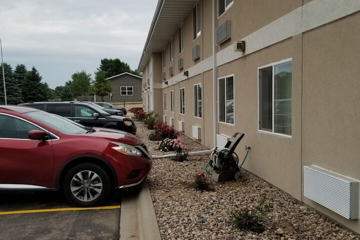 Hotel 27 of 232