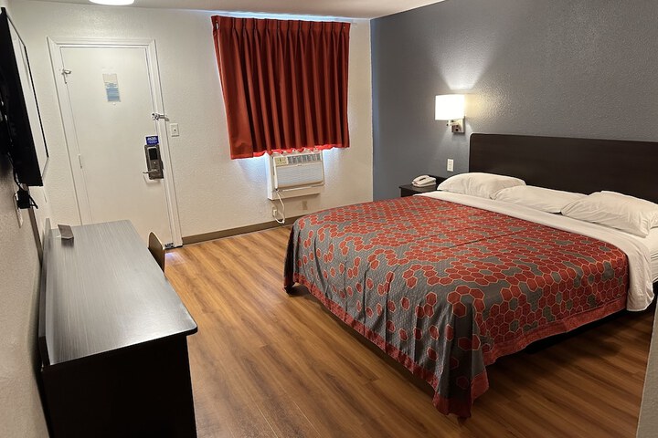 Room 20 of 21