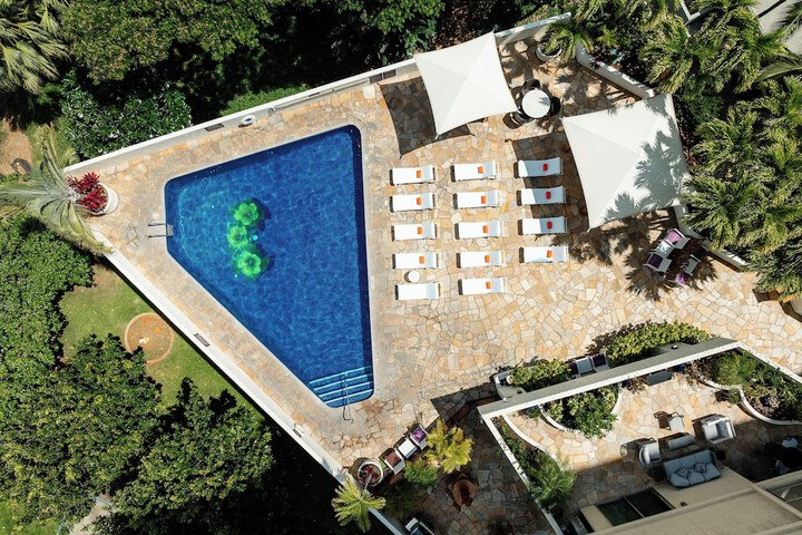 Pool 35 of 167