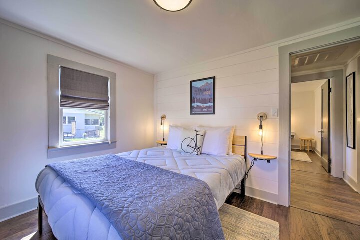 Updated Brevard Home - Close to Downtown!