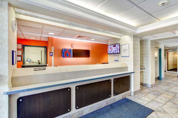 Hotel Interior 11 of 25