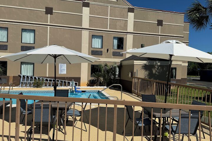 Red Roof Inn Moss Point