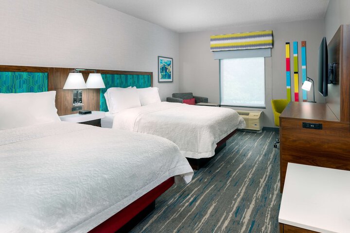 Hampton Inn & Suites Hartford / Farmington