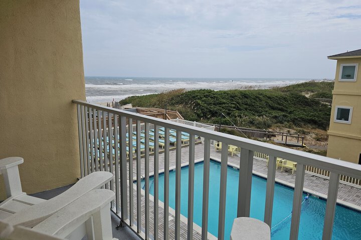 Surf Side Hotel