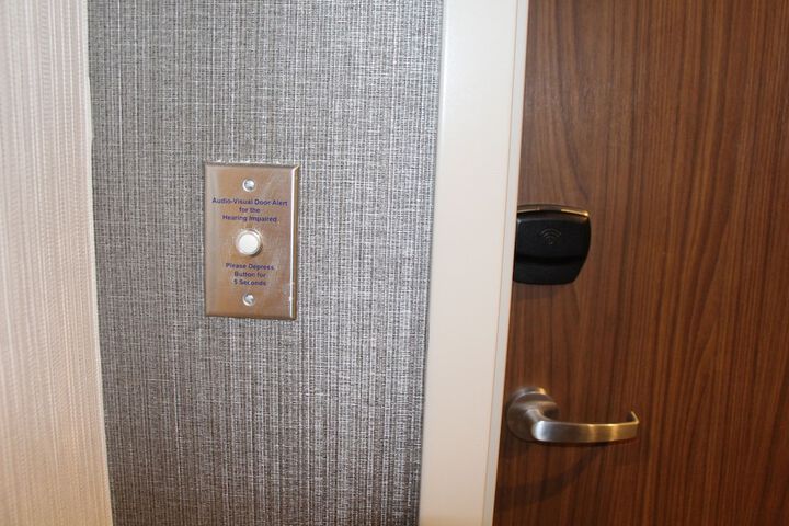 Room 108 of 148