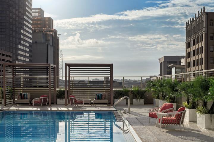 Pool 10 of 123