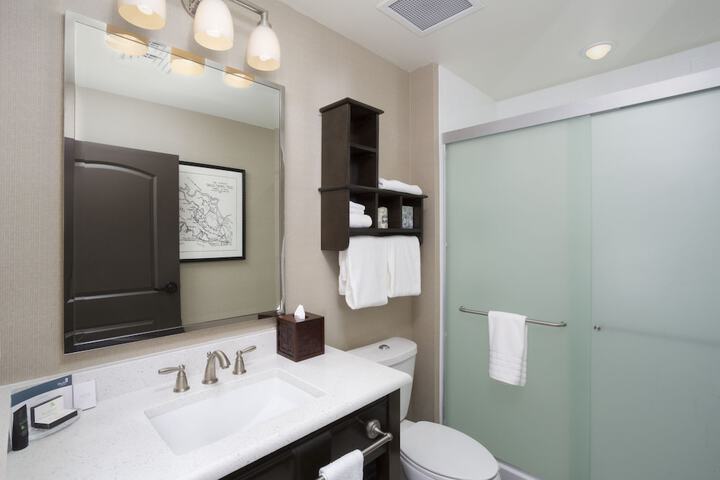 Room 15 of 20