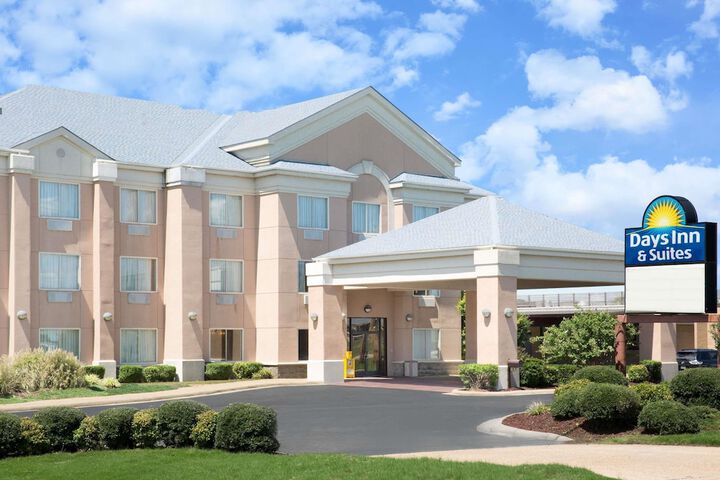 Hotel 4 of 43