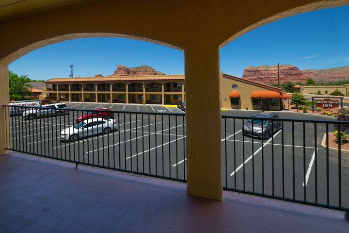 Hotel 4 of 21