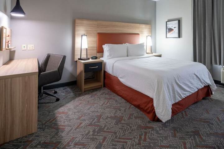 Room 60 of 86