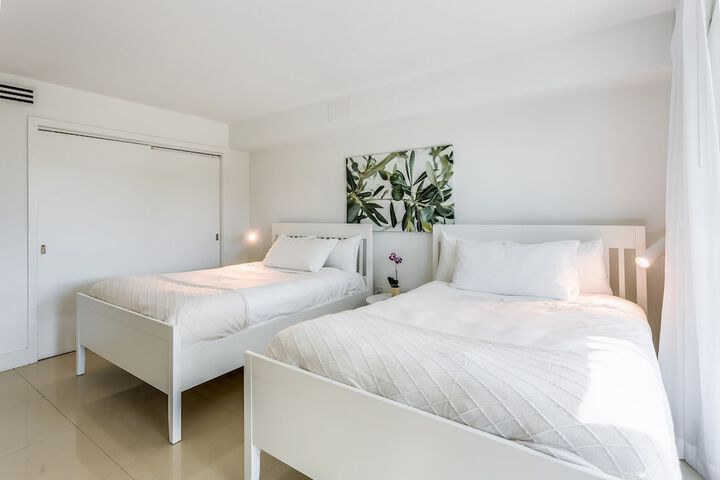 Beach Haus Bal Harbour