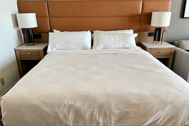 Room 111 of 152