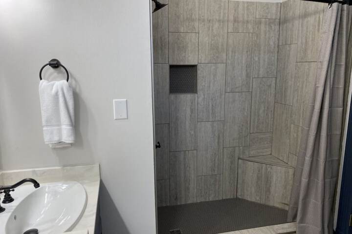 Room 38 of 108