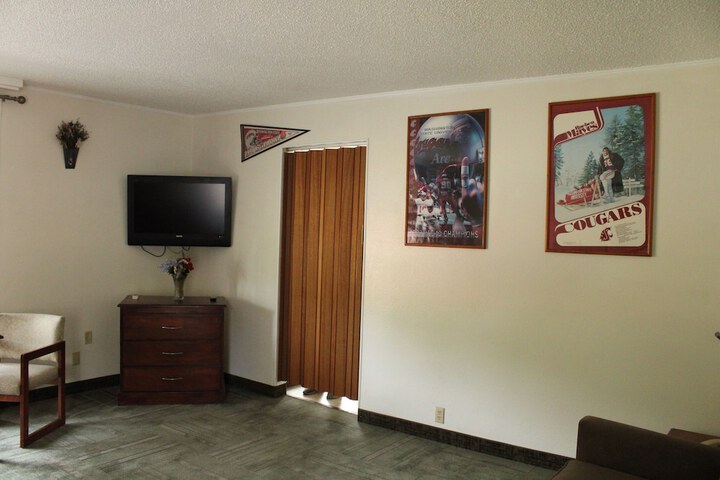 American Travel Inn