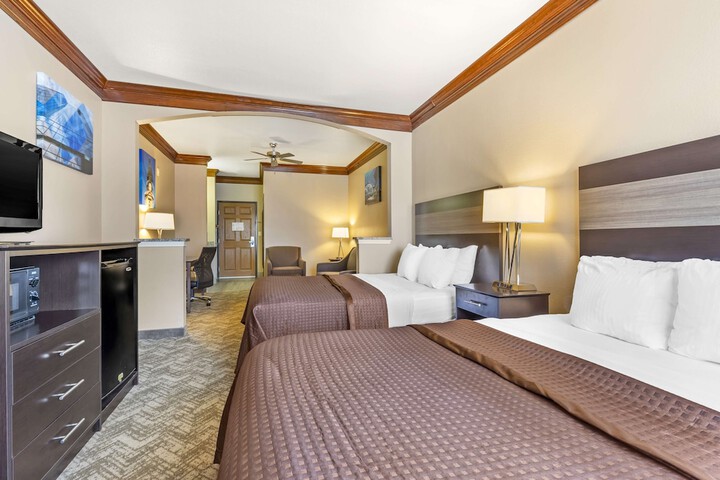 Room 20 of 35