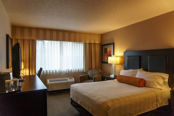 Room 16 of 27