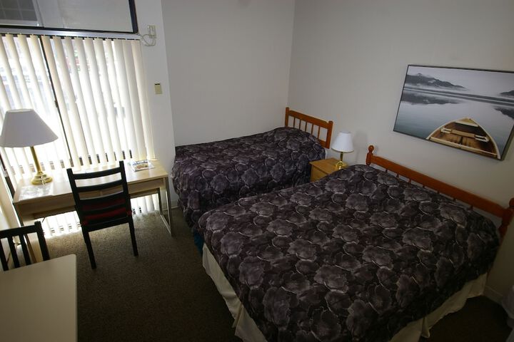 Room 15 of 25