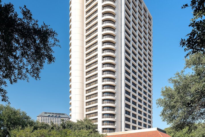 Omni Las Colinas Hotel