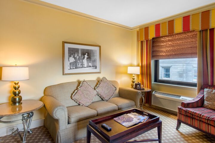 Room 30 of 139
